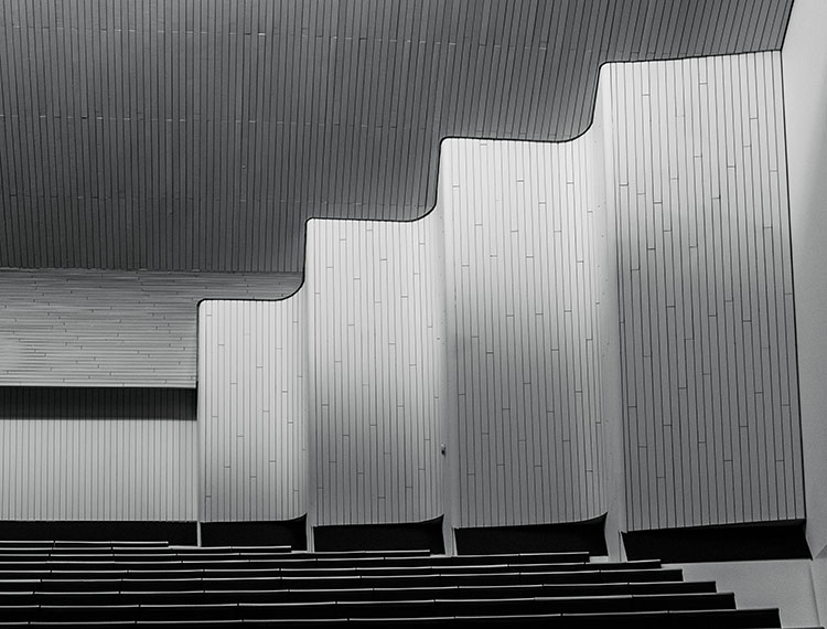 Kulttuuritalo building architecture designed by Alvar Aalto
