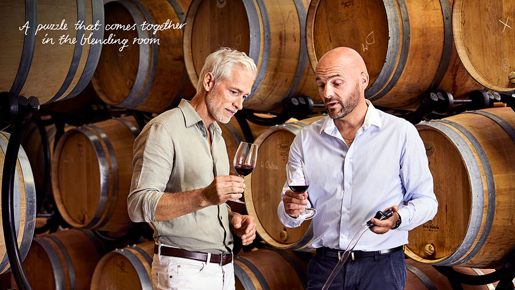 Blending wine experience with Viniv Bordeaux expert winemakers